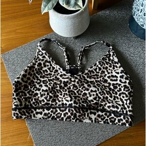 Zyia Active  |  Adjustable Sports Bra